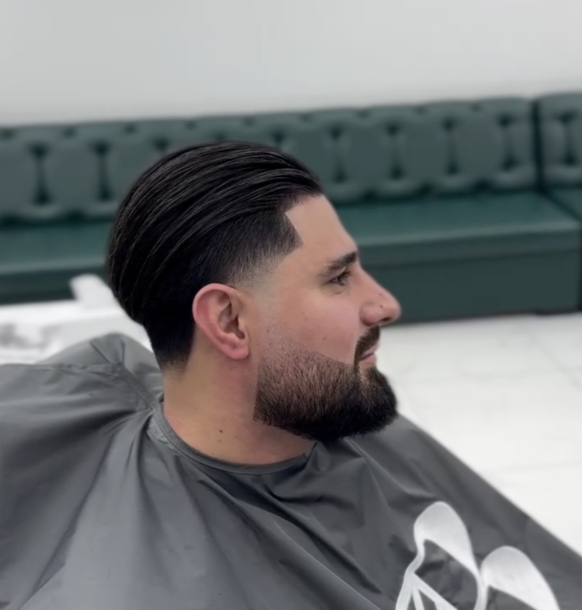 Luxury Grooming Hair Station Workspace Setting